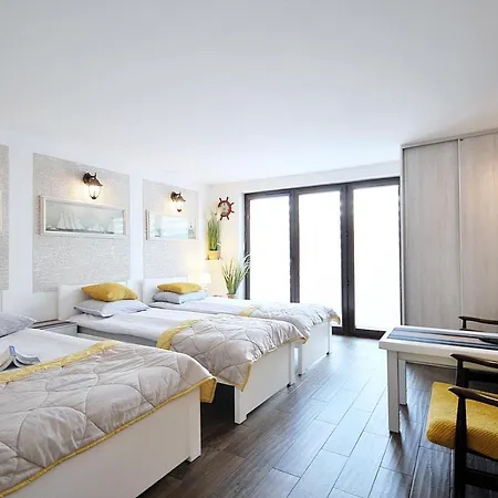 Gosciniec Santa Maria 招待所 科沃布热格