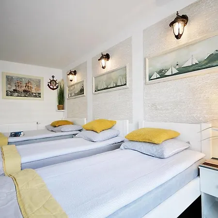 招待所 Gosciniec Santa Maria