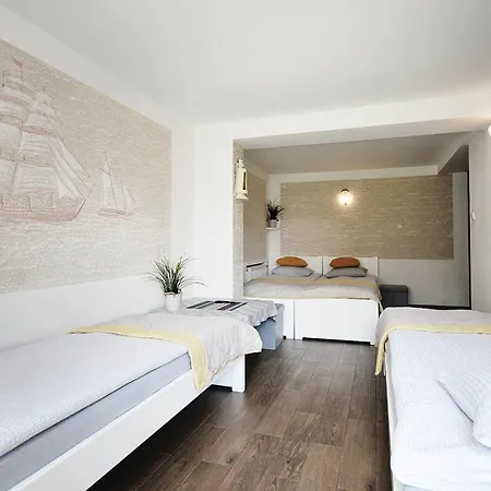 招待所 Gosciniec Santa Maria 科沃布热格